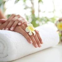 Soins : des ongles parfaits en 10 étapes